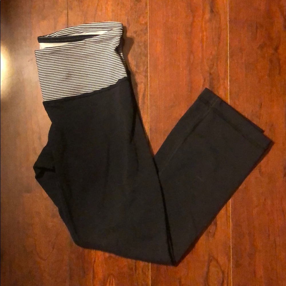 Lululemon crops